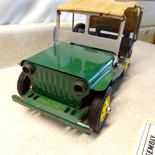 Vintage Marx Fix-All Willys Jeep+ Box, Papers, Jack, Battery Op, Lights Work - Picture 10 of 21