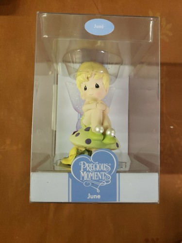 Precious Moments, Disney Showcase Collection, Birthday Gifts 113213 June Month - 第 1/3 張圖片