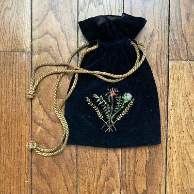 Antique Embroidery Velvet Bag 