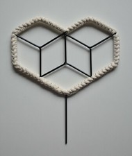 Heart-Shaped Climbing Plant Pot Treills (BOHO) support DIY