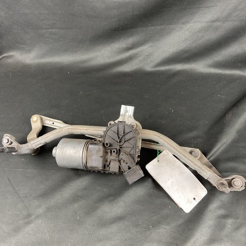 Peugeot 207 CC 120 VTi W Scheibenwischermotor 3397020877