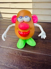 Vintage 1985 Playskool Mr. Potato Head Toy Figure with Accessories - BY