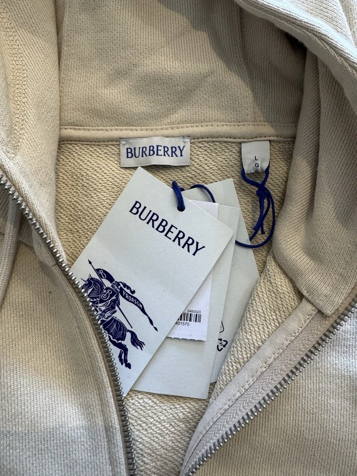 Nuevo chándal Burberry Check Label - Nuez moscada Foto 2 de 4