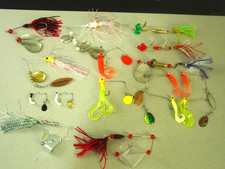 16 fresh water baits. new never in water lot F1 see details