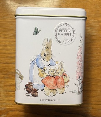 BEATRIX POTTER Peter Rabbit EMPTY Tea Tin - Flopsy, Mrs. Tiggy-Winkle, Benjamin￼