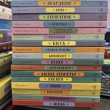 In Focus Book Lot Of 17 HC Reiki Crystals Auras…