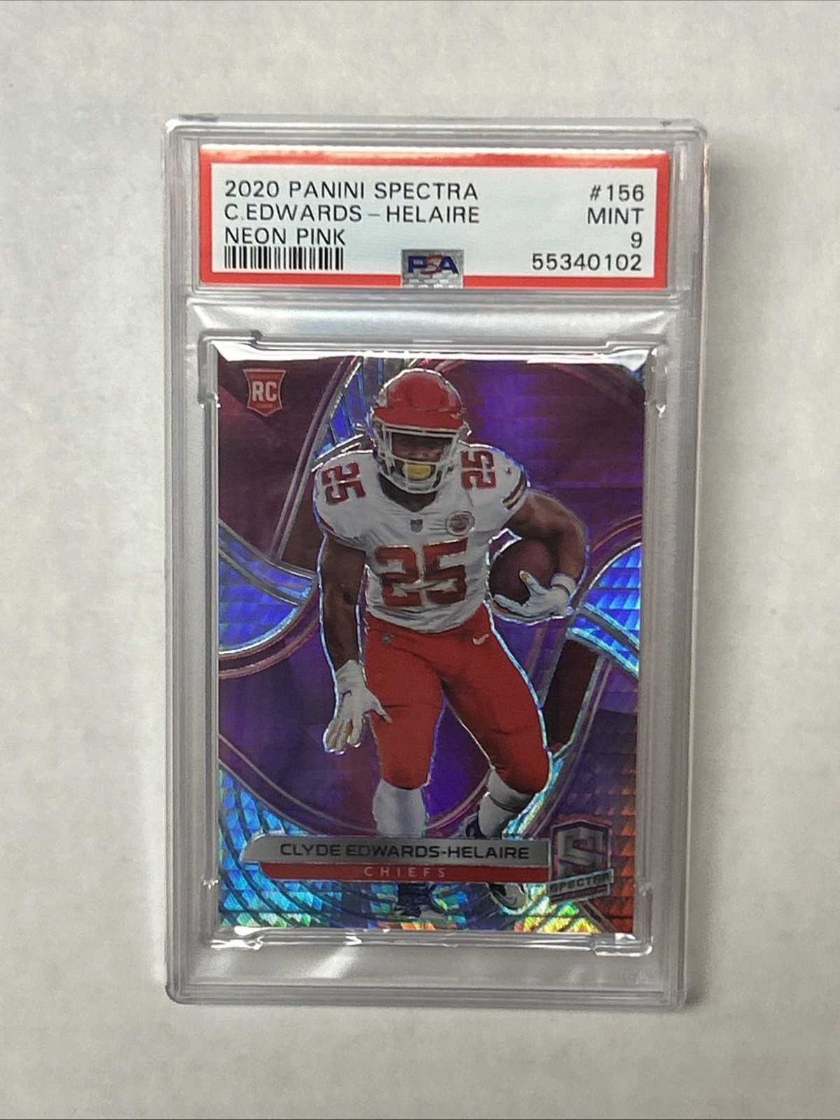 Clyde Edwards-Helaire Panini Spectra #156 Neon Pink