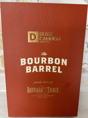 Duke Cannon Soap. The Bourbon Barrel Set In Gift Box. With Buffalo Trace Bourbon