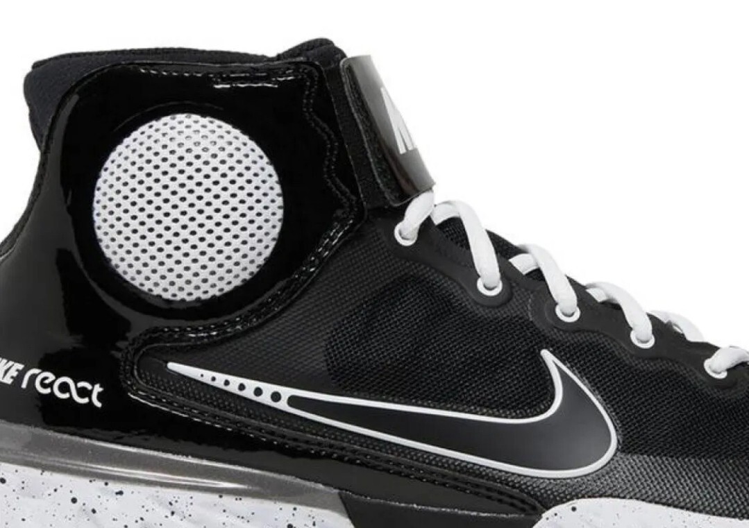 Nike Alpha Huarache Elite 3 Mid Metal Baseball Cleats Black  display picture 3