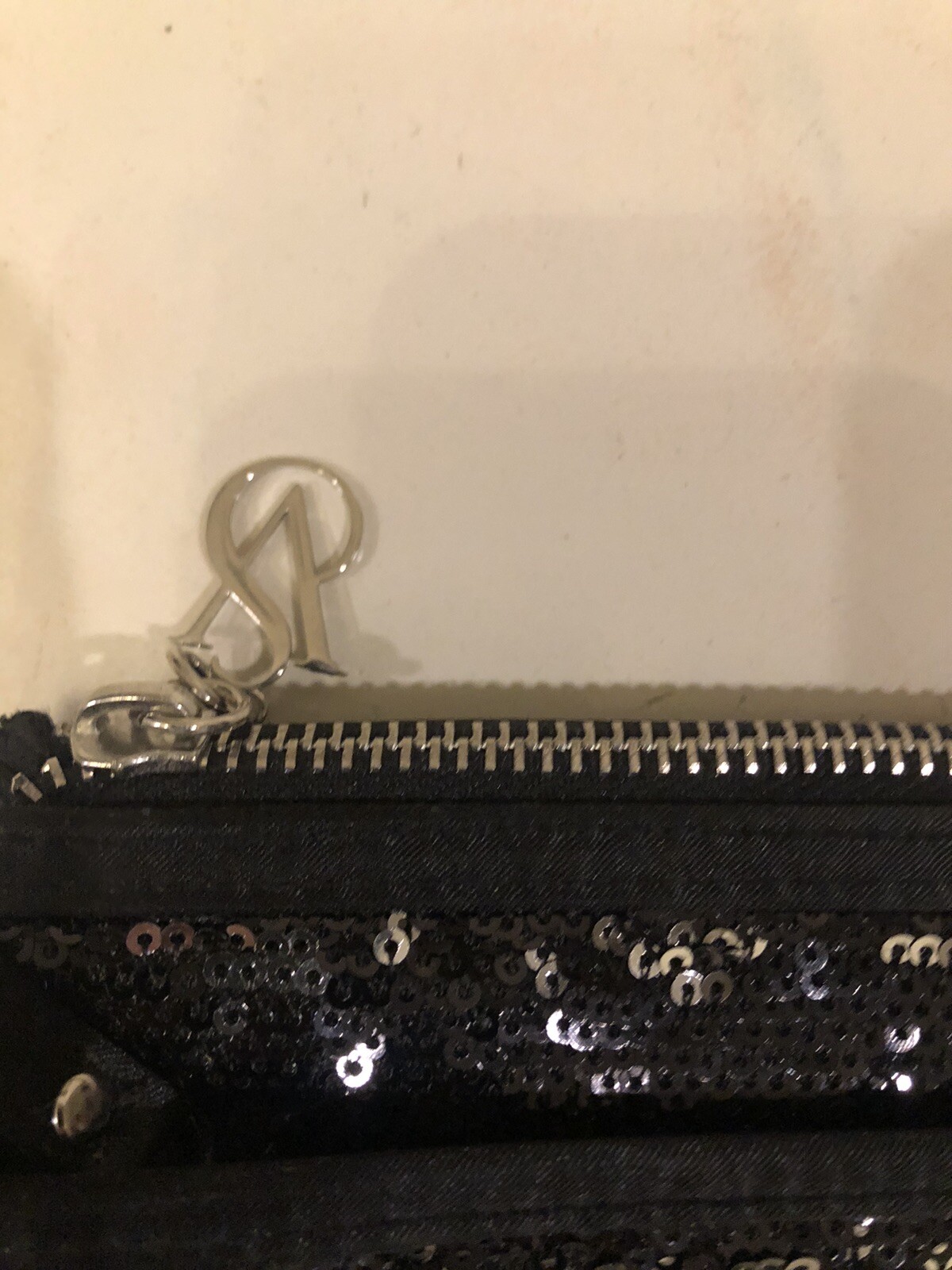 Picture 4 of 7