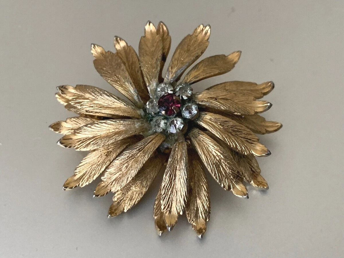 Gorgeous French Vintage Designer Brooch Gold plated Flower Red White Stones