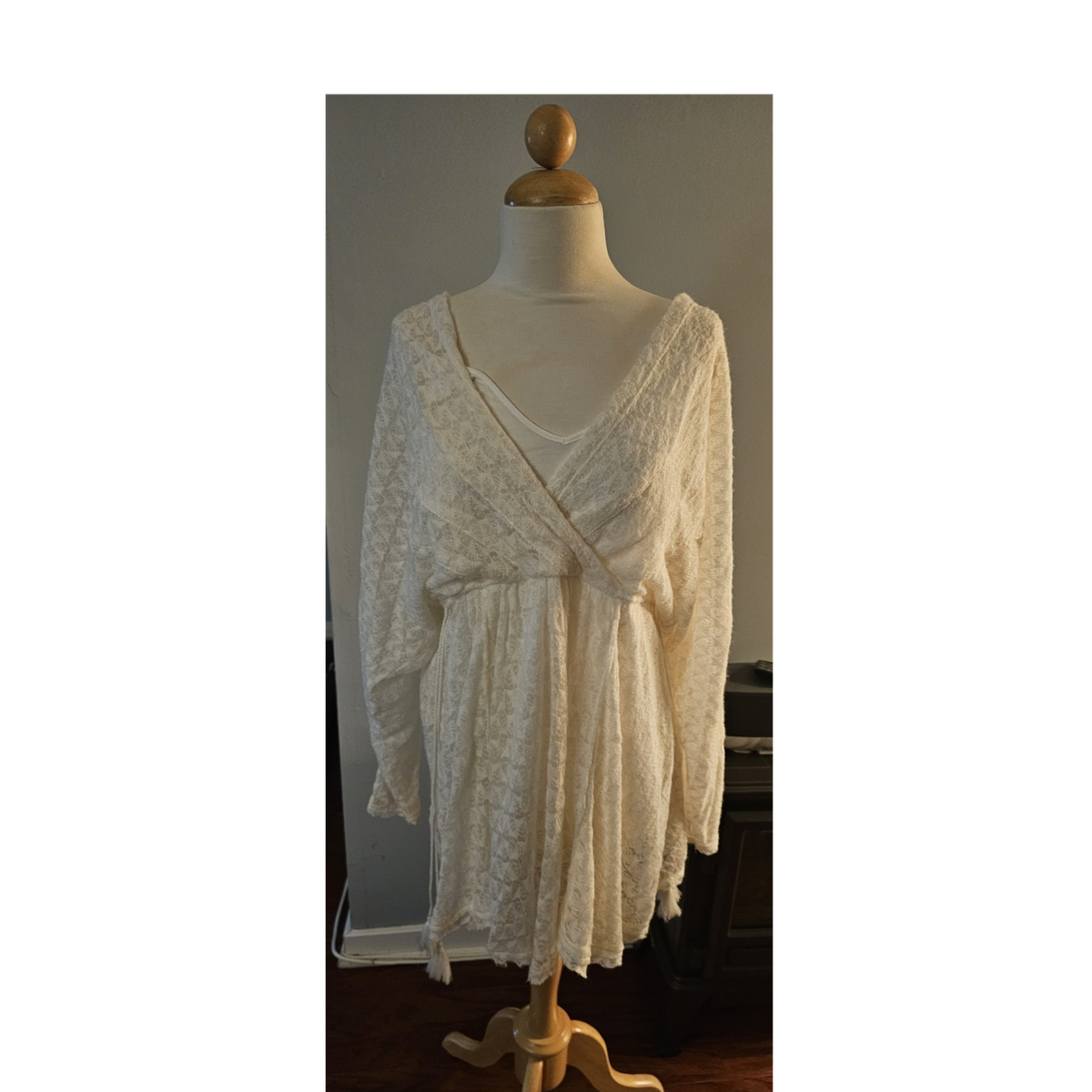 Free People Ivory Lace Long Sleeve Mini Dress Layered Accents V-Neck XS