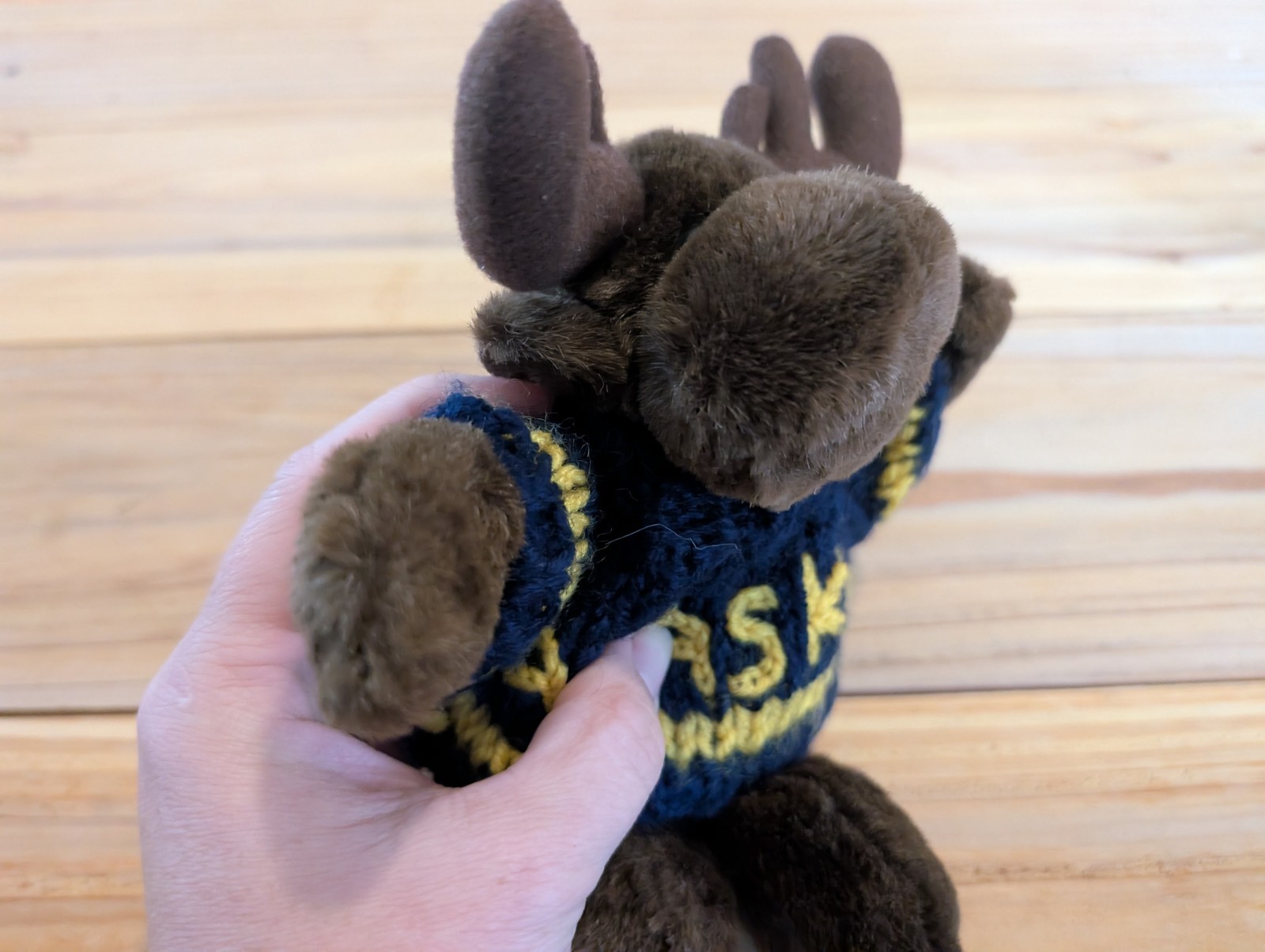 Alaska Moose Plush Stuffed Animal W/ Knit Sweater Artic Circle Enterprises Brown