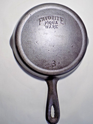 Nice Favorite Piqua 3A Cast Iron Skillet-Restored-Very Tiny 1/4 Turn Spin