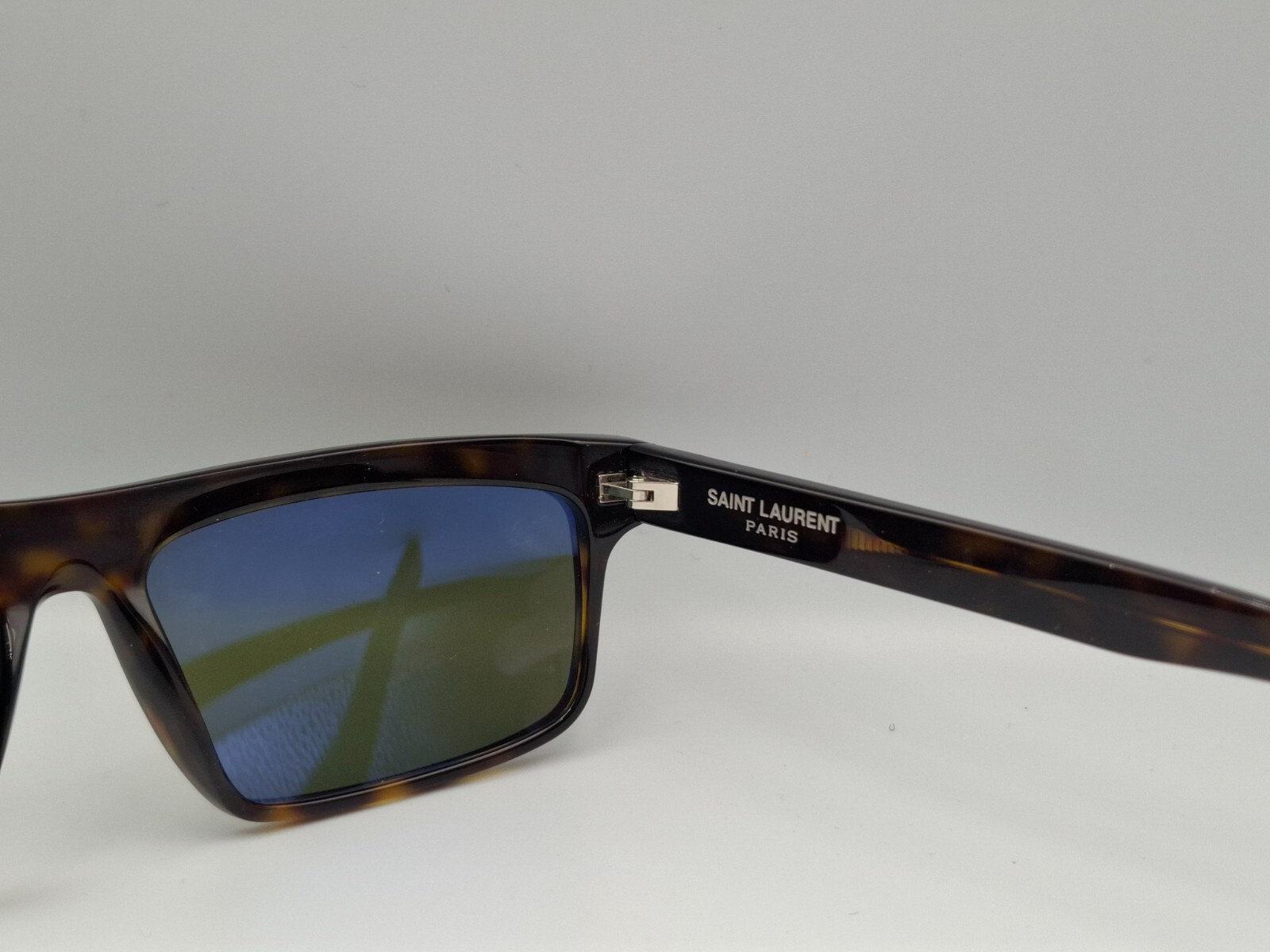 Saint Laurent SL 246 002 Occhiali da sole stretti unisex audaci NUOVI