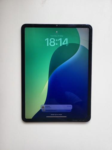 Apple iPad Pro 11 inch 3rd Gen (M1 Chip) 2021 - 512GB WIFI Grey Cracked Glass