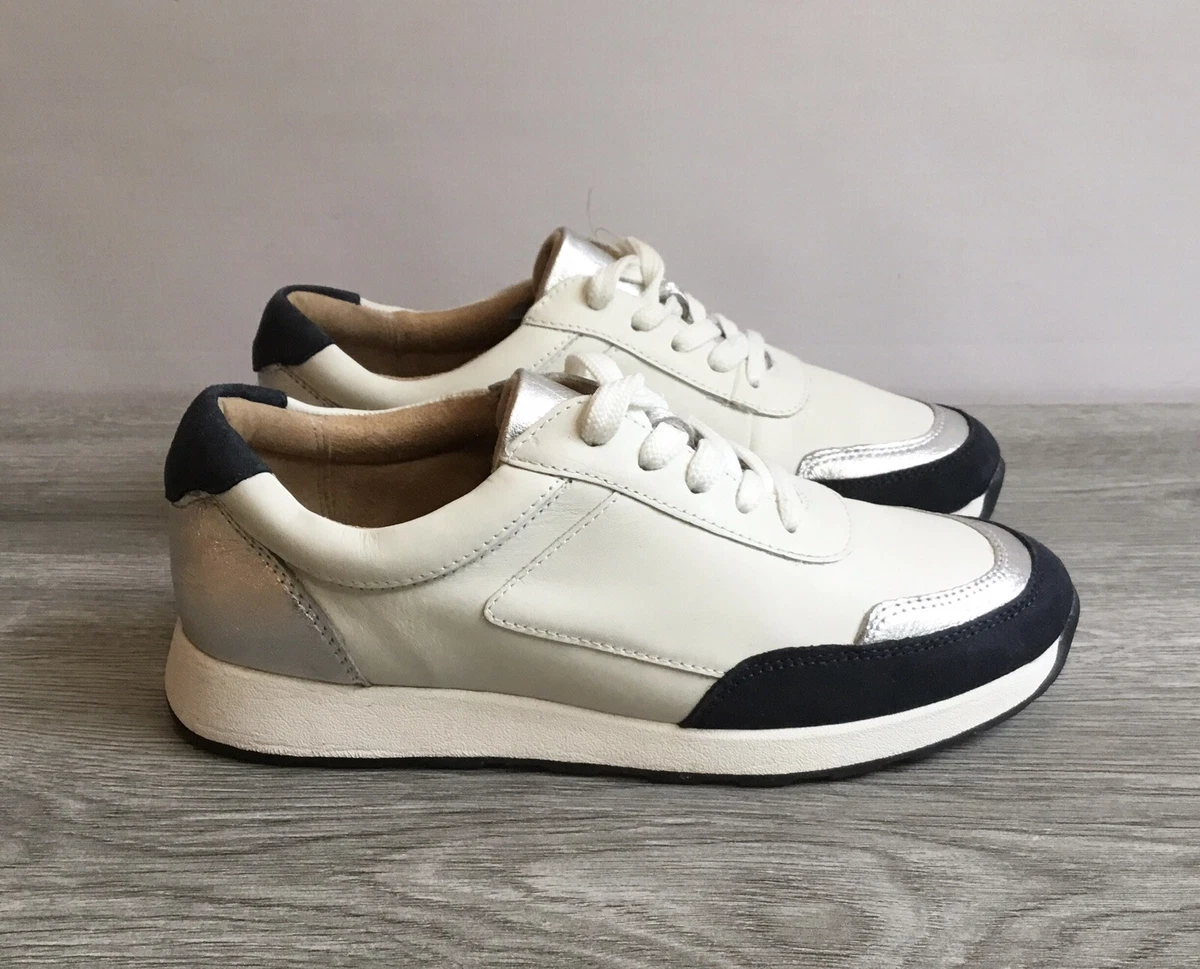 Hotter trainers hotsell size 5