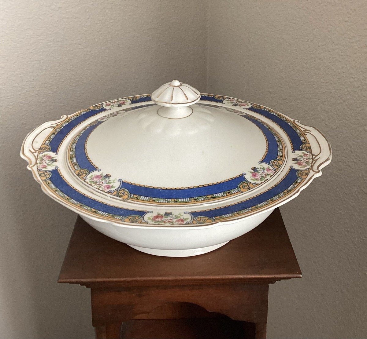 Vintage English Floral Tapestry Covered Vegetable Serving Bowl w
