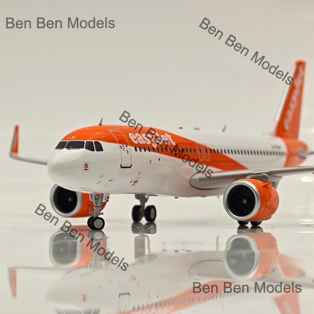 1:200 easyJet A320neo G-UZLM -JFOX JF-A320-046 Diecast Model WITH