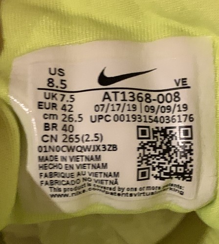 Nike Legend React 2 Neon Running Shoes Sneakers Mens 8.5 / Womens 10 AT1368-008 - Picture 11 of 13