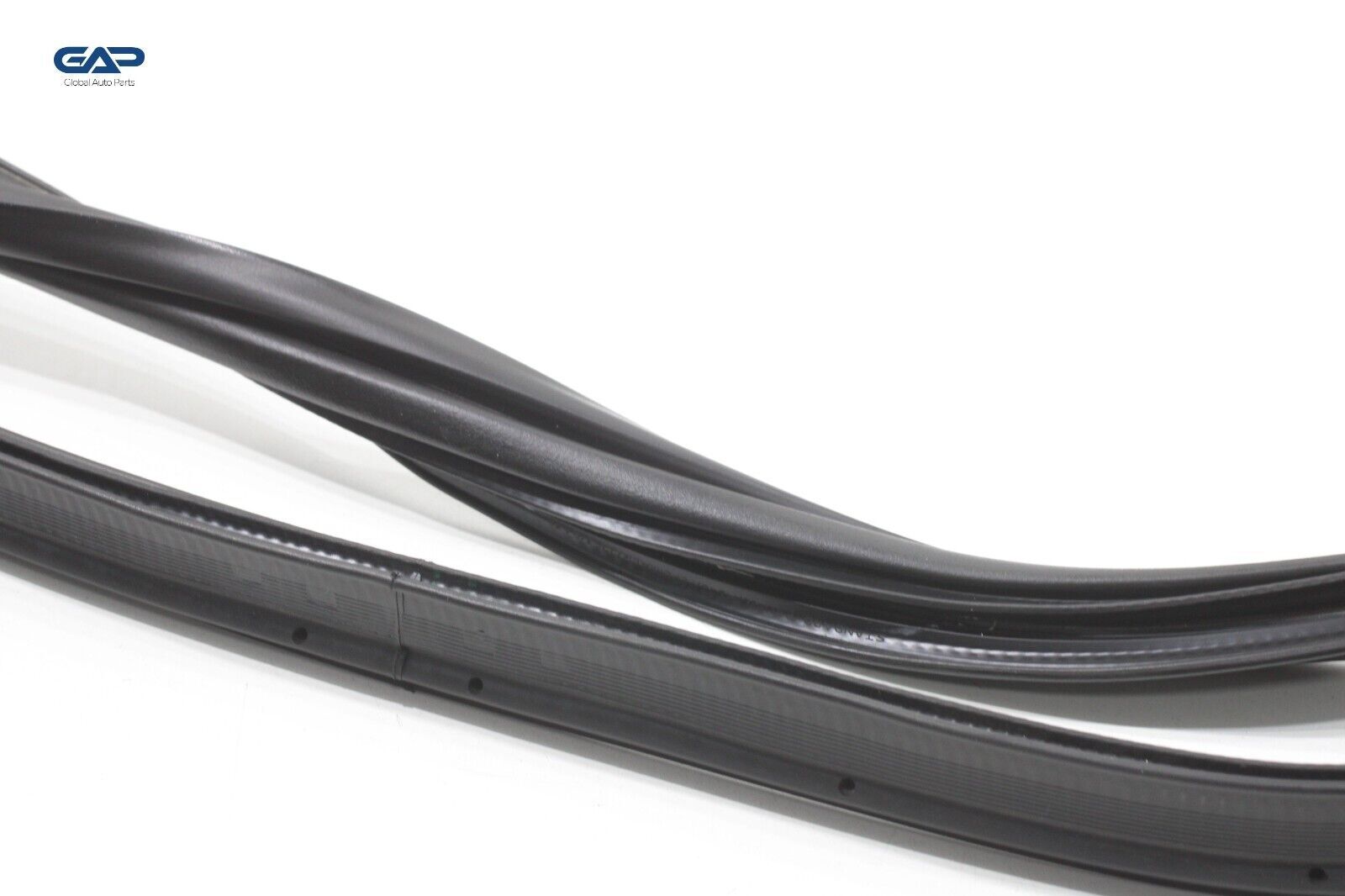 2023-24 MASERATI GRECALE TAILGATE LIFTGATE BACK DOOR TRUNK WEATHERSTRIP SEAL OEM