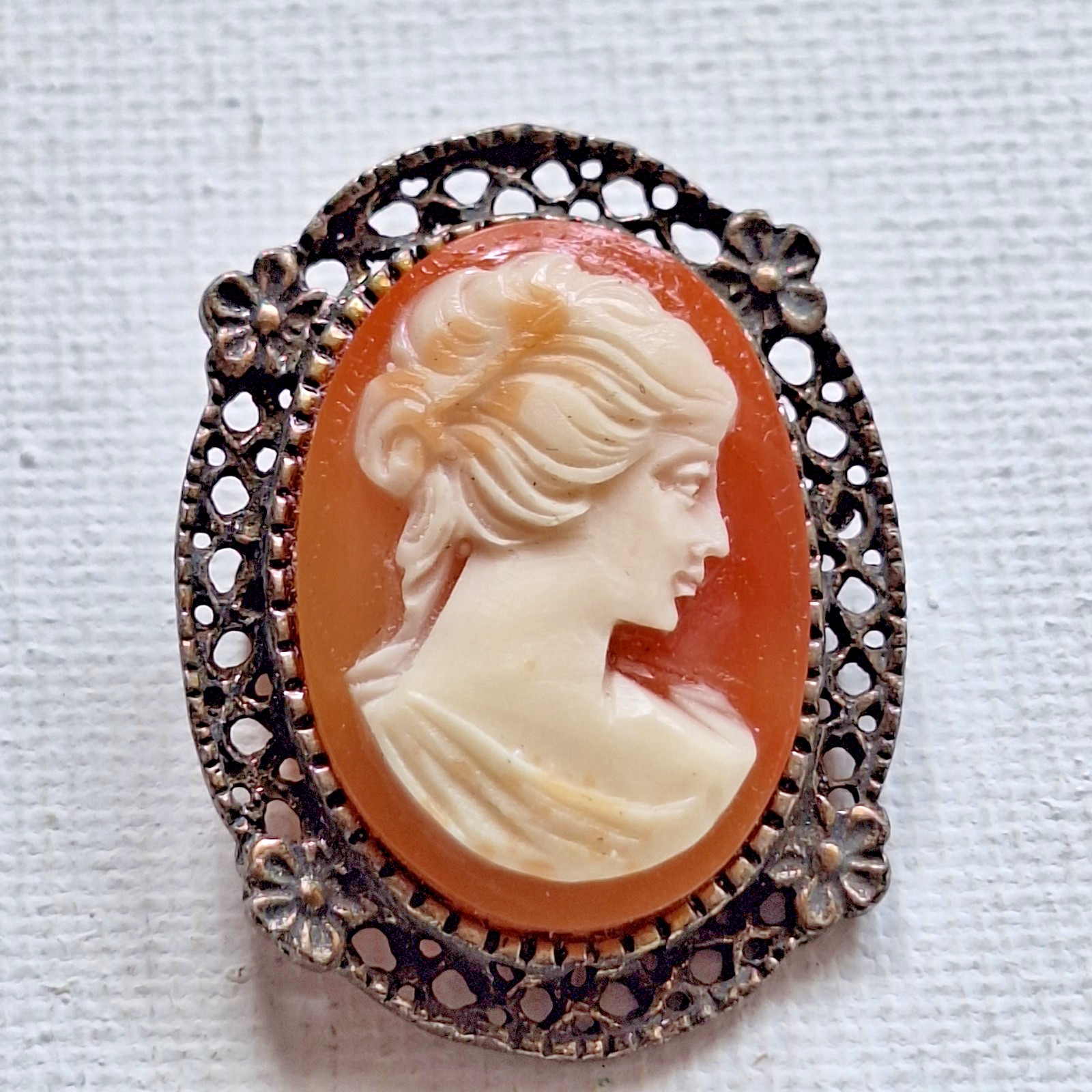 Vintage Shell Cameo Brooch Lady Profile Marcasite Style Silver Tone Setting