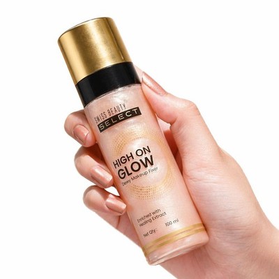 Swiss Beauty Select High on Glow Hydrating Fixer with glass-like glow | Non- Sti