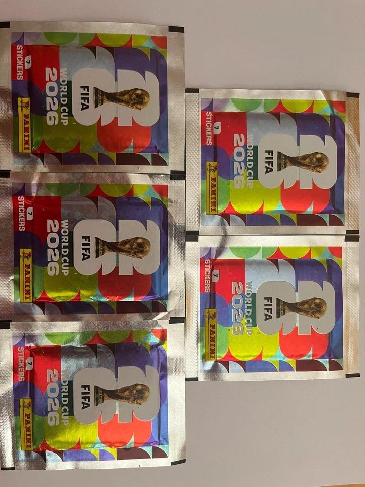 Booster Panini Coupe du Monde ExtraSticker Garanti - Photo 2/4