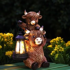 Solar Highland Cow Garden Decor - Resin Statue with Lantern for Outdoor Spaces