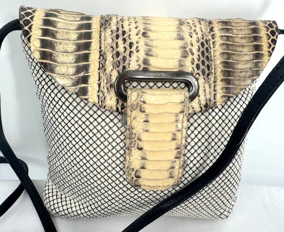 Bolso de hombro vintage Whiting And Davis de malla metálica marfil piel de serpiente Foto 3 de 4