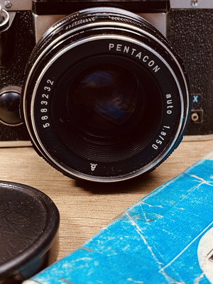 Praktica Super TL 35MM SLR Film Camera w/ Pentacon 50mm F1.8 lens