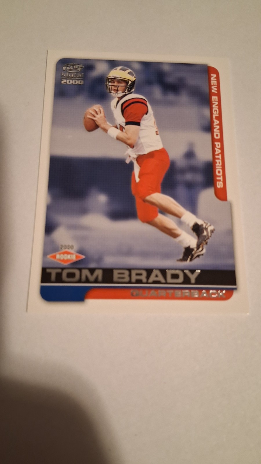Pacific 2000 Paramount Tom Brady #138 New England Patriots Rookie Football Card