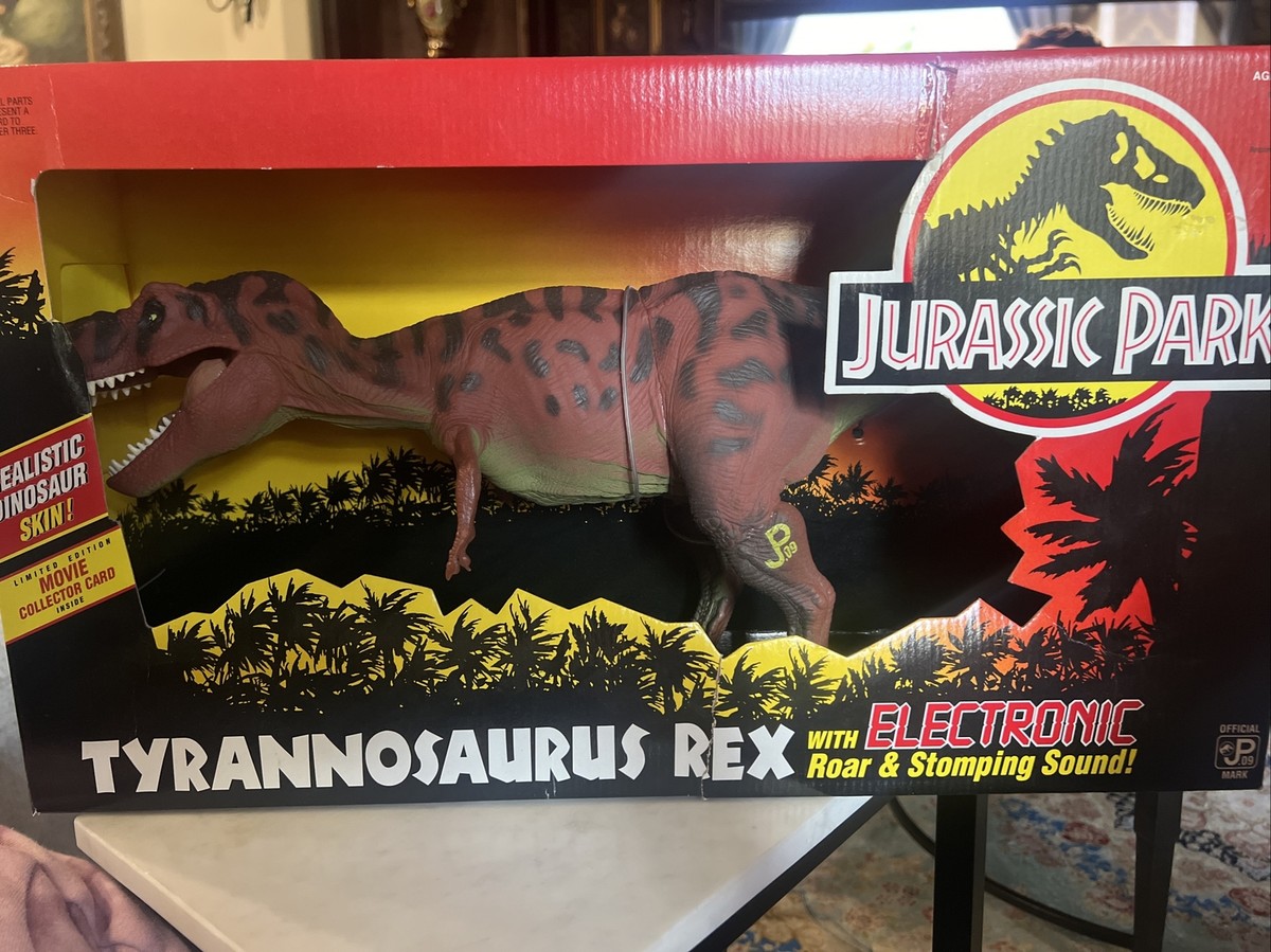 Jurassic Park Tyrannosaurus Rex with Electronic Roar Jurassic Park Tyrannosaurus Rex with Electronic Roar