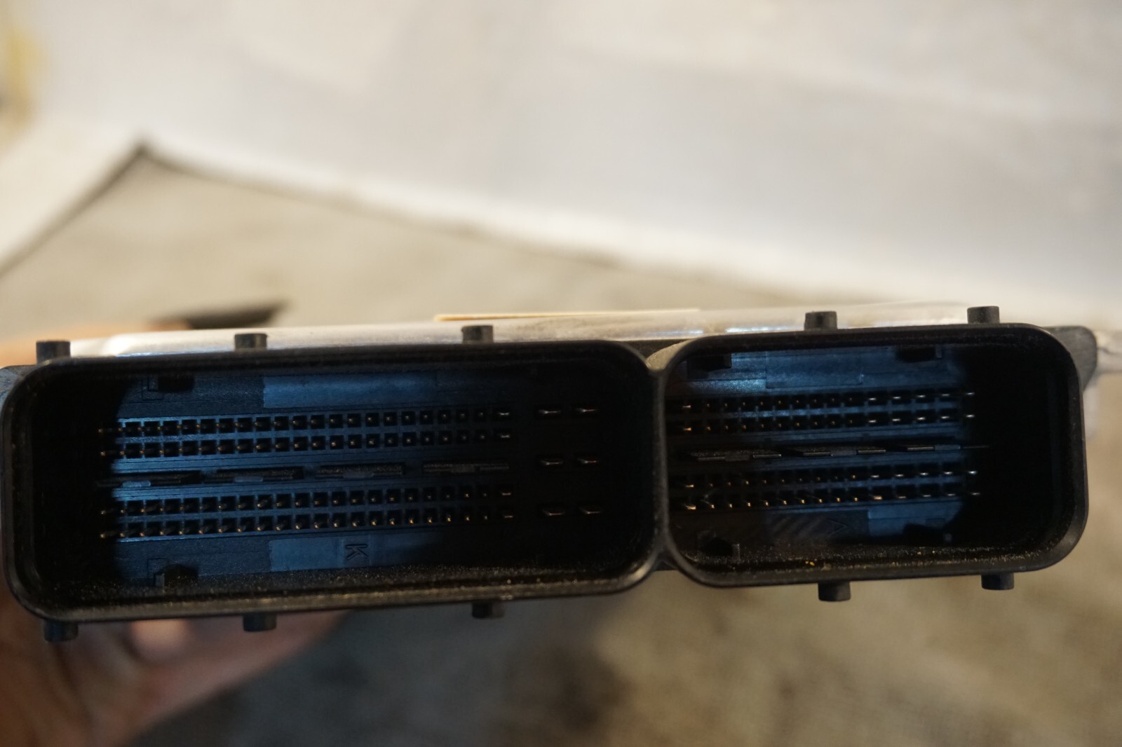 2009 Maserati Quattroporte Engine Control Module 261209311