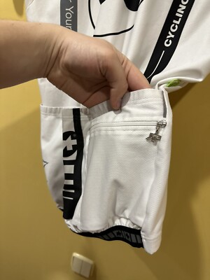 Maillot Cycliste Assos Six Days 66 – Blanc, Homme Taille S, Manches Courtes, Excellent état