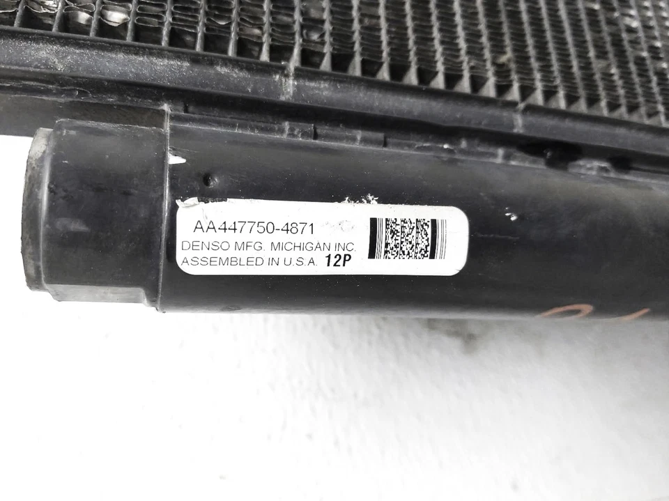 Condensador de aire acondicionado Honda Pilot 2009-2015 - 80110-Sza-A01 Foto 3 de 4