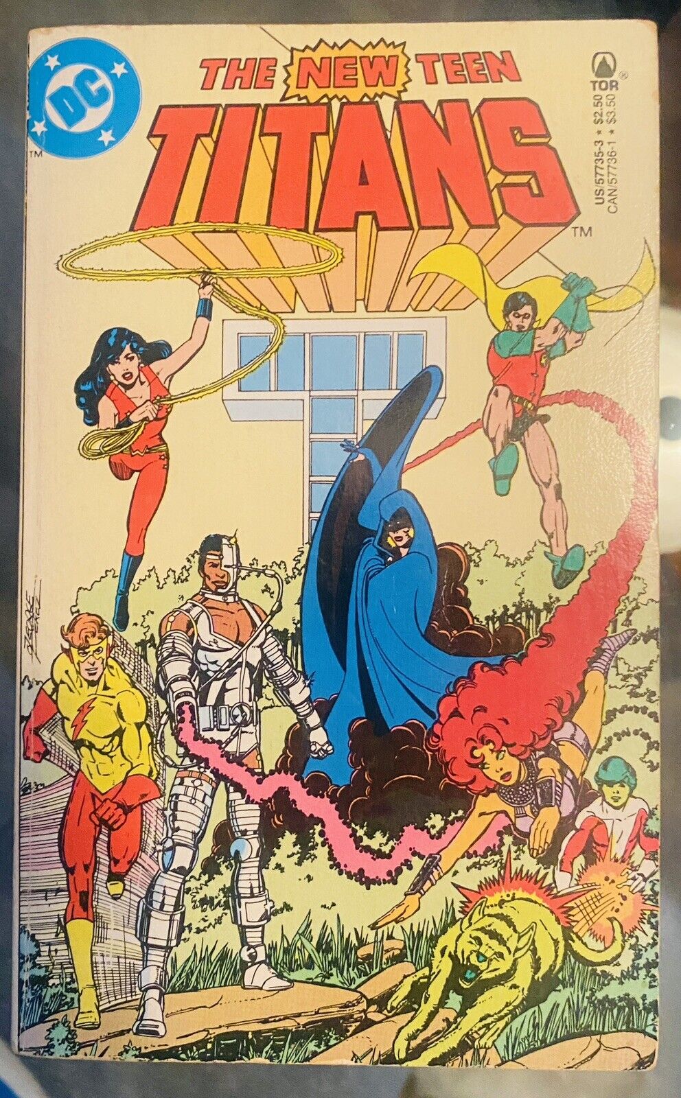 New Teen Titans TOR Paperback 1st edition (Oct. 1982) - 1 Owner Vintage PB Nice!