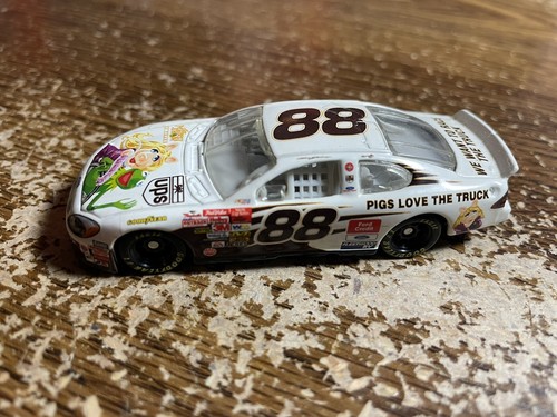 Sesame Street Action - Nascar - Dale Jarrett #88 - UPS / Muppets 25th