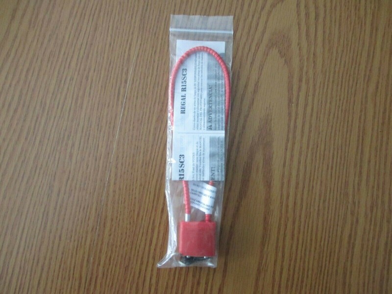 Brand New / Never Used  Regal Brand Gun Lock with 2 Keys