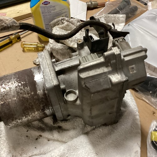 EATON FULLER ELECTRIC TRANSMISSION CLUTCH ACTUATOR - P/N: 125872_E, Pre Owned - Picture 9 of 10