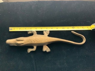 Vintage Large 14'' Brass Alligator Paperweight Etched Beautiful