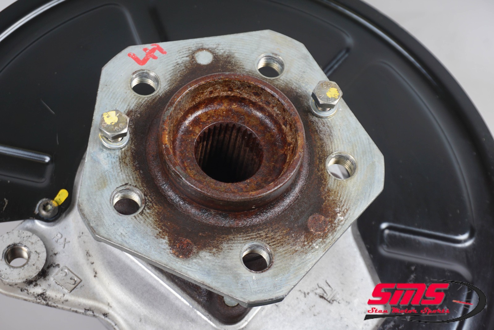 02-08 Maserati Spyder Coupe 4200 M138 Front Left Knuckle Spindle Hub Bearing LH