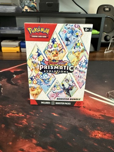 Pokémon TCG: Scarlet & Violet—Prismatic Evolutions Booster Bundle