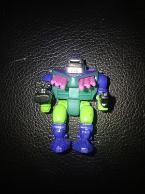 Zbots/Z-Bots Series 4 Chestpainz, 1994 Galoob Micro Machines Shield & Sword Rare