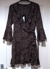 PRETTY LITTLE THING - BROWN ANIMAL DOTTY PATTERN WRAP TEA DRESS - SZ 8 - BNWT.
