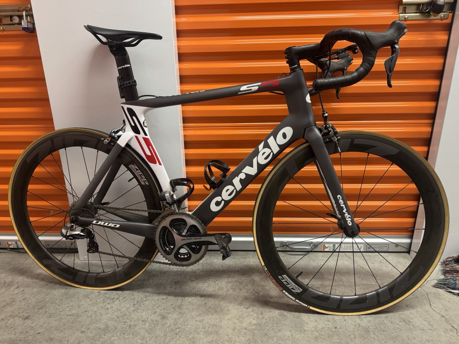 Cervelo S5 56cm w/Dura Ace Di2 9070 Electronic Shifting