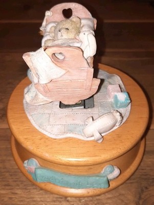Cherished Teddies Cradled With Love Musical Plays Brahms' Lullaby 914320 
