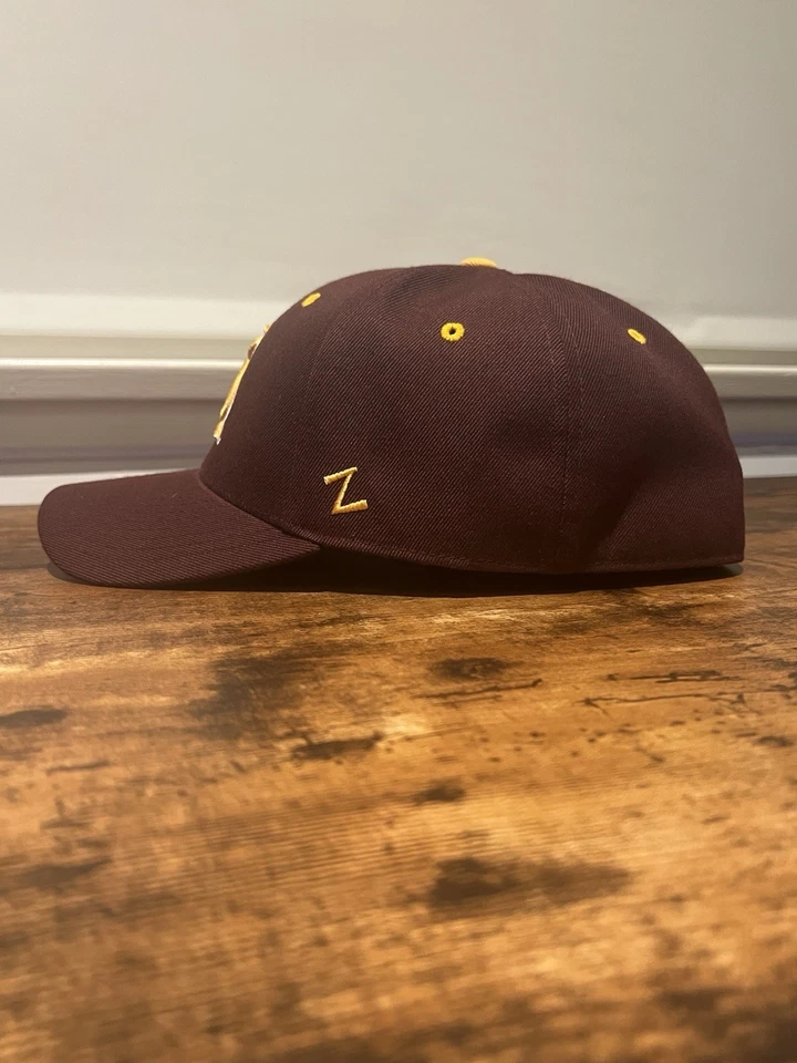 Arizona State Sun Devils Fitted Hat Zephyr Brand SIZE 7 3/4 Maroon And Gold. VIP - Image 3 of 4