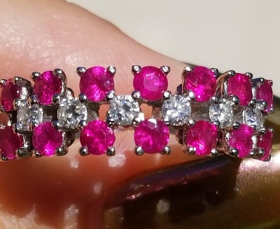 Beautiful Vintage Bright Pink Red Ruby Diamond white gold ring