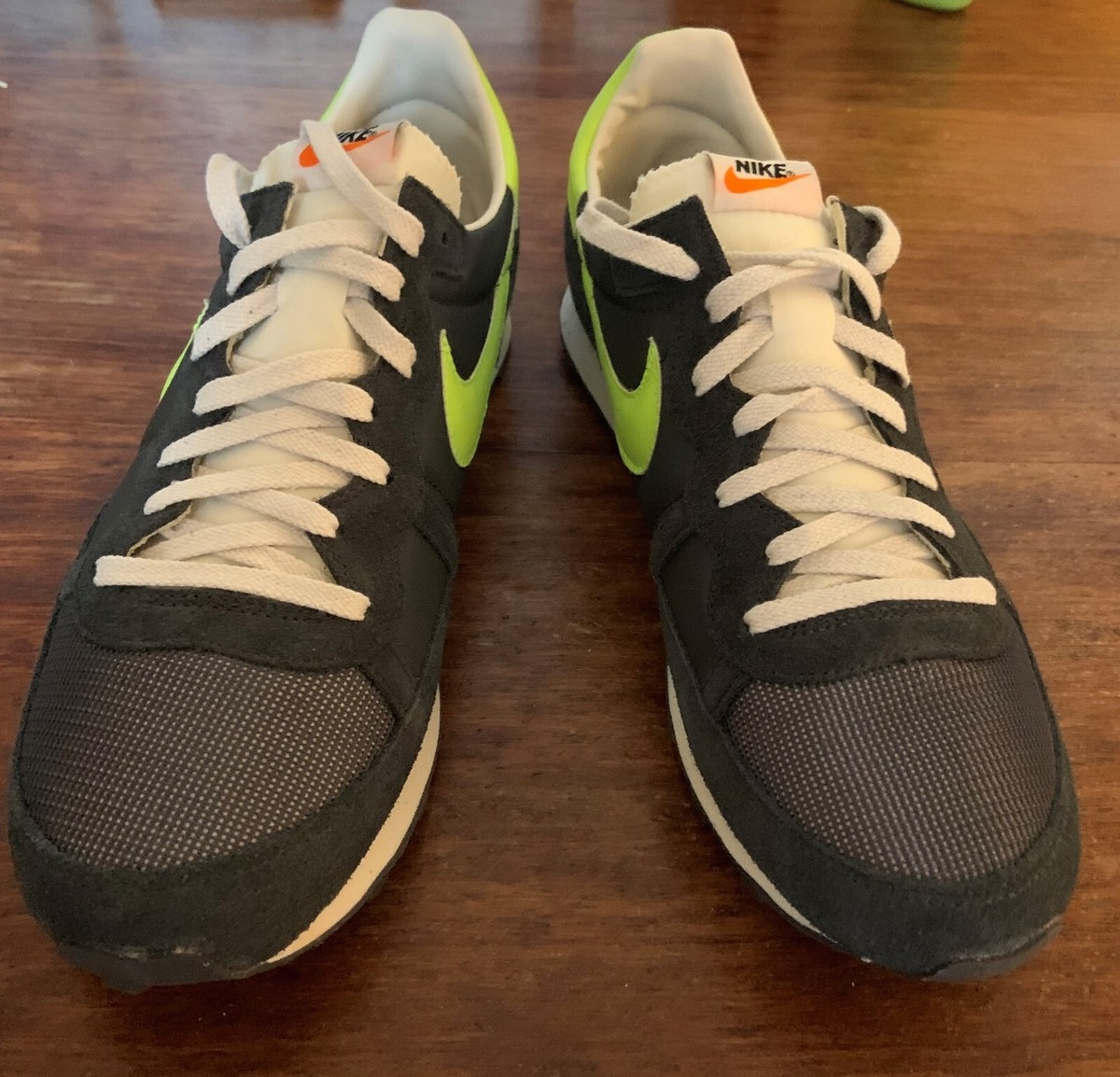 nike challenger og green